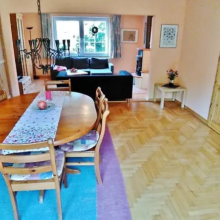 Ruegenhus Holiday home *